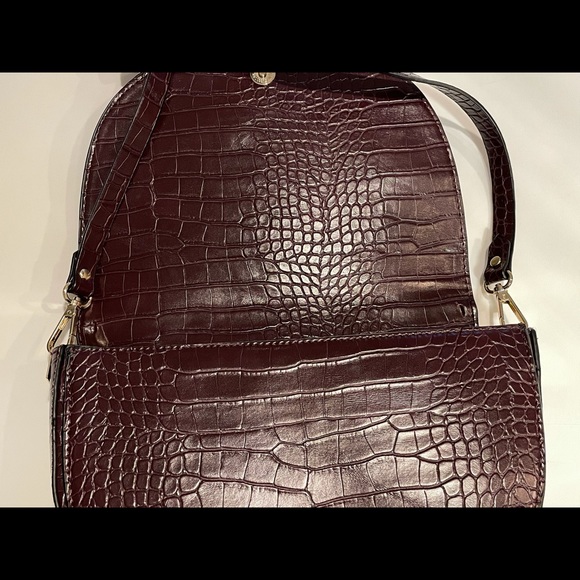 Zara Shoulder Bag - Picture 8 of 8